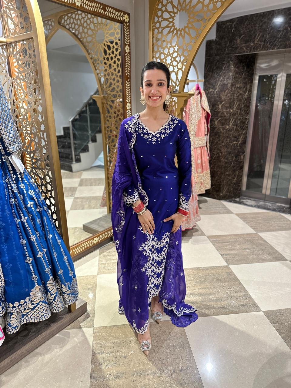 Jasleen (sale)