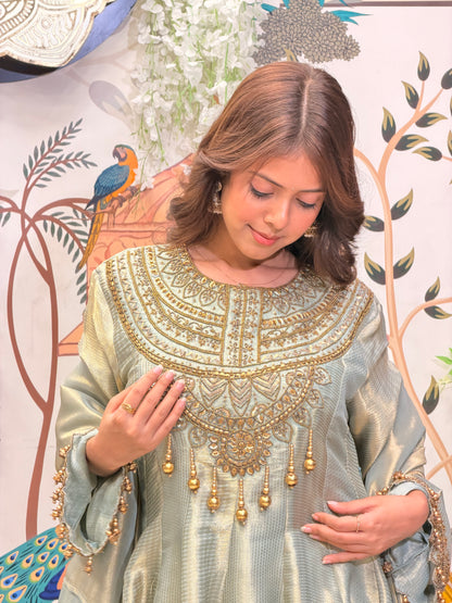 Zoya