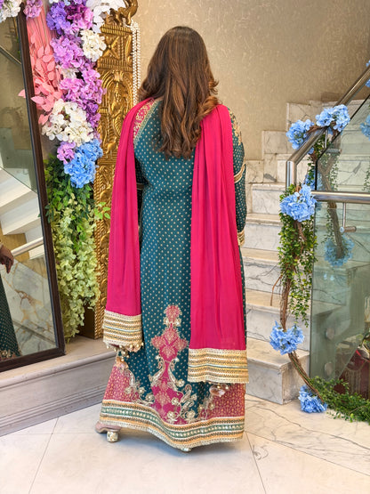 Zareen Teal Kurta Set