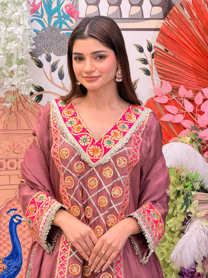 Naz