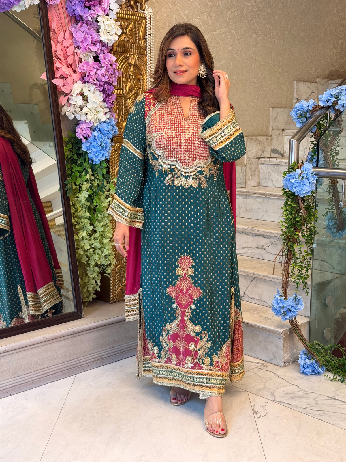 Zareen Teal Kurta Set