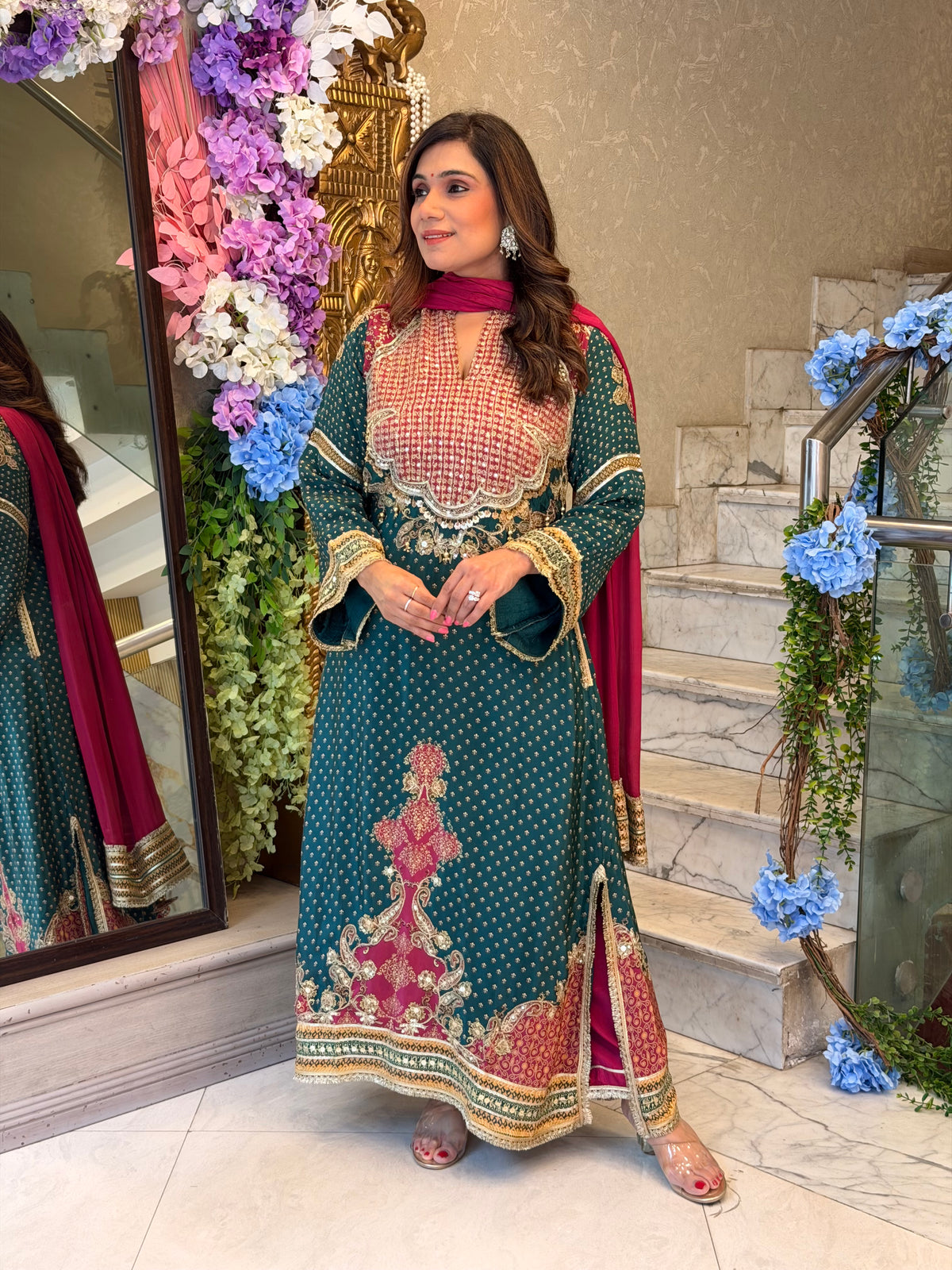 Zareen Teal Kurta Set