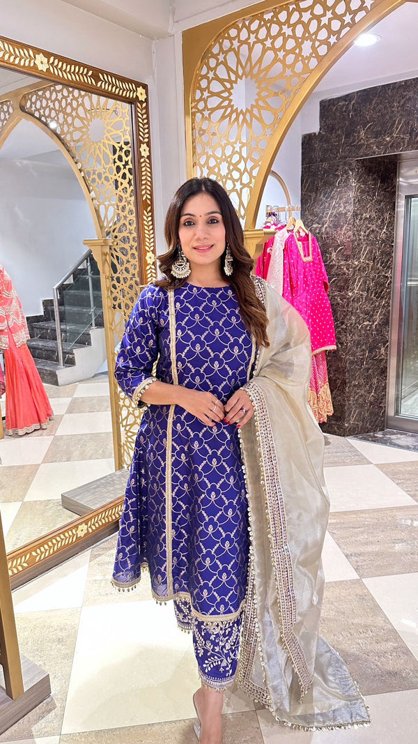 Ahisha – Kaveri Couture