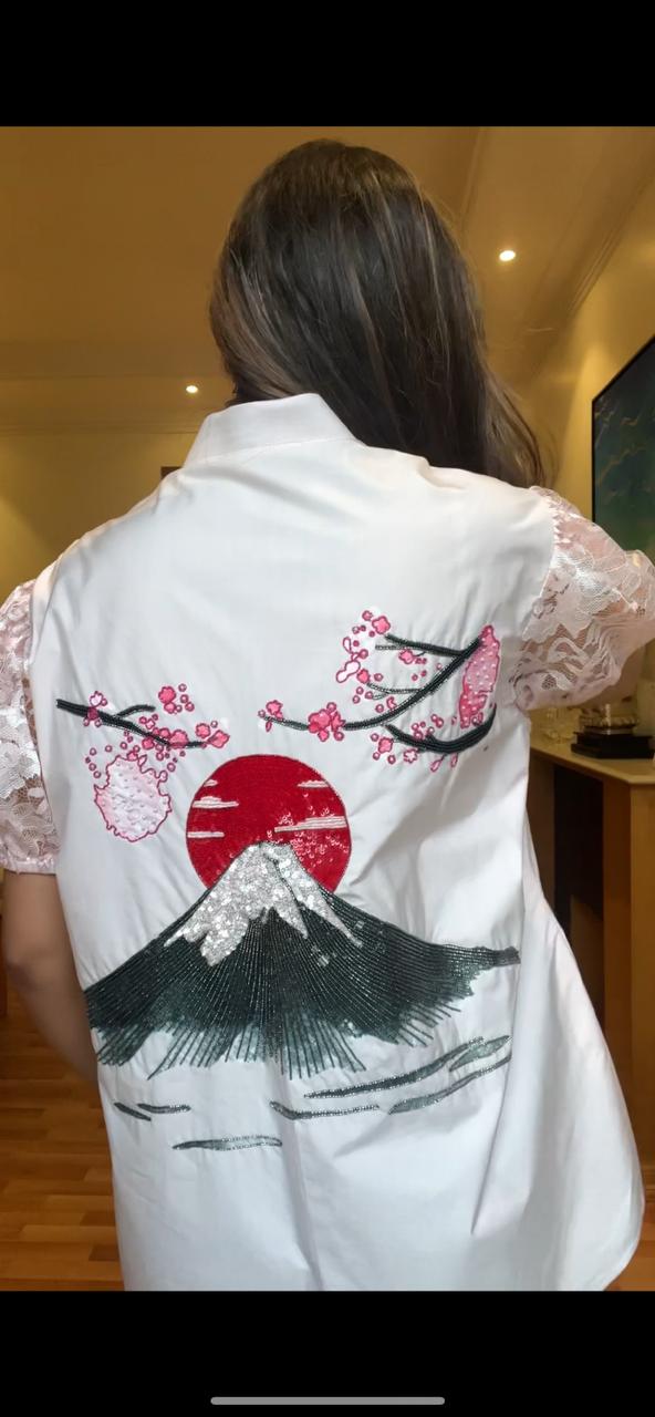 Sakura (ONLY SHIRT)
